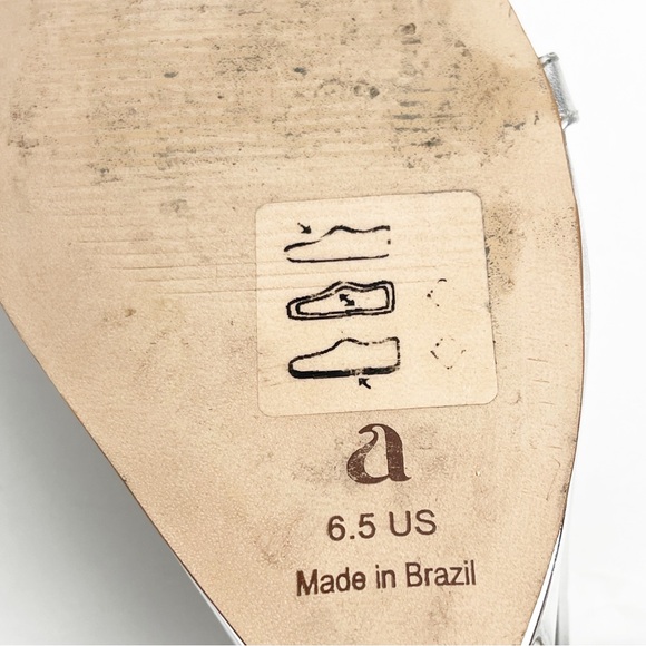 ARCH Lovestruck Silver Chrome Adjustable Ankle Straps Heart Inspired Heels 6.5 - Picture 2 of 8